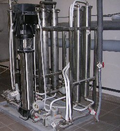 Акварос - промышленная установка для очистки воды